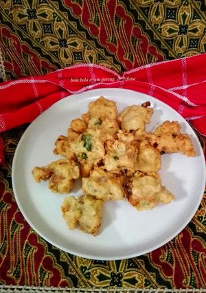 Foto resep Bola bola ayam goreng #bikinRamadhanberkesan #day26