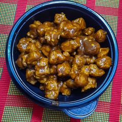 A picture of Chilli Soya chunks.