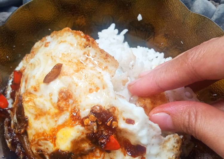 Telur Kecap Pedas