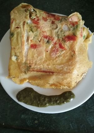 A picture of Veg bread omlette.