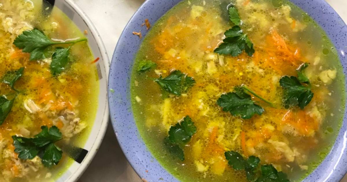 холодец из куриных крылышек. холодец из куриных бедер. суп с куриной головой. хе из крылышек.