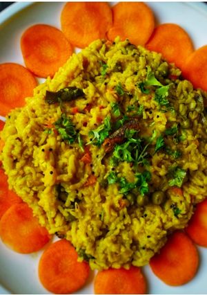 A picture of Odiya khechudi.