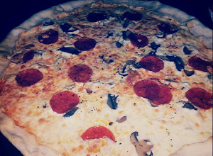 Una foto de HU3RAz♡ PiZZA ;)
