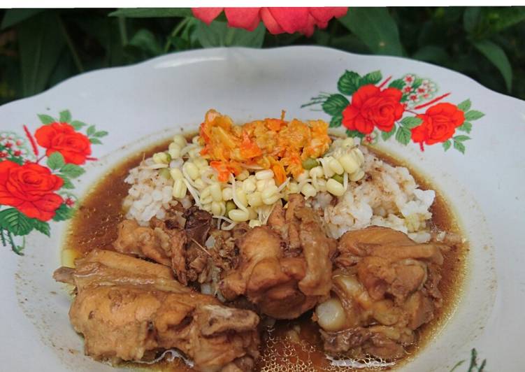 Rawon ayam maknyus