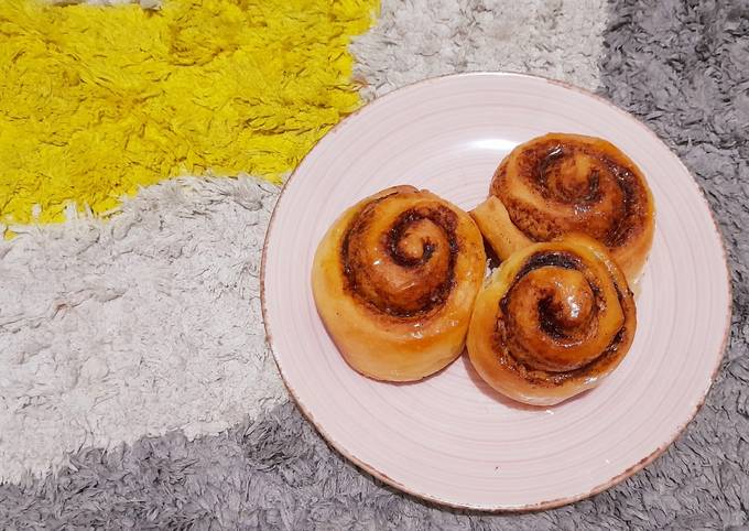 Resep: Cinnamon Roll with Sugar Glaze Simpel