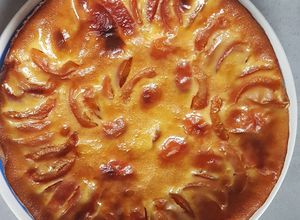Une photo de Clafoutis léger aux abricots (sans beurre)