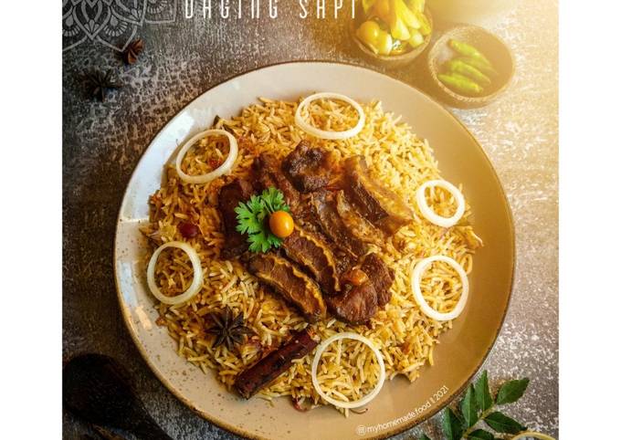 Anti Ribet, Bikin Nasi Kebuli Daging Sapi (Magic Com) Menu Enak Dan Mudah Dibuat