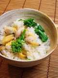 Mixed Rice with Manila Clams and Nanohana