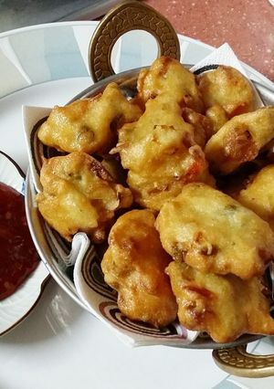 A picture of Anchovies with long beans Fritters 😊😍👍👌.