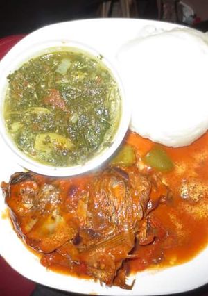 A picture of Stewed fish with traditional vegetables.