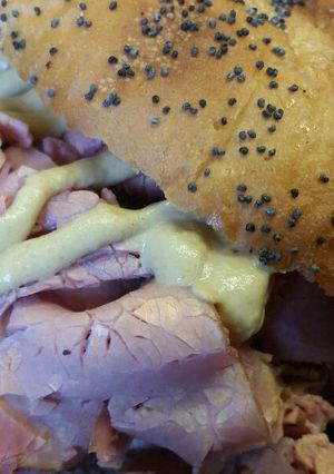 A picture of Hot Pastrami.