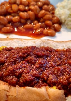 A picture of Hot Dog Chili Sauce.