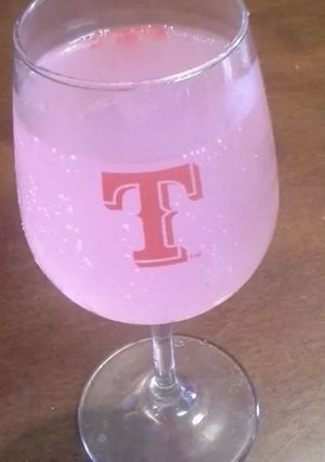A picture of 69 calories stress reducer.
