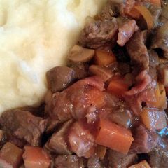 A picture of Vickys Boeuf Bourguignon, GF DF EF SF NF.