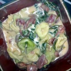 A picture of Creamy cheese tortellini.