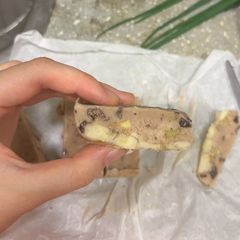 A picture of Cocoa banana protein bark.