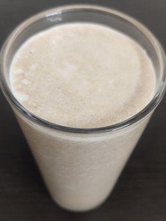 சப்போட்டா மில்க் ஷேக் (Chikoo milk shake reciep in tamil) செய்முறை முக்கிய புகைப்படம்