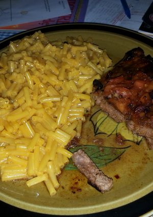 A picture of Southwest/ chilli rub steak with tomato salsa.