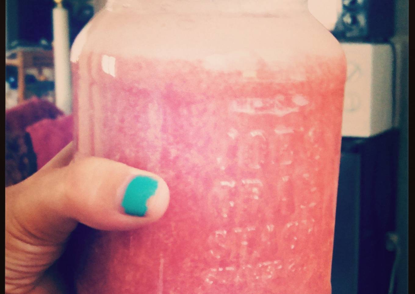 Lilhpster's Peachy Pearberry Juice