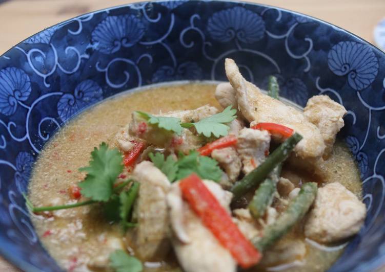 The Easiest and Tips for Beginner Chicken Panang Curry