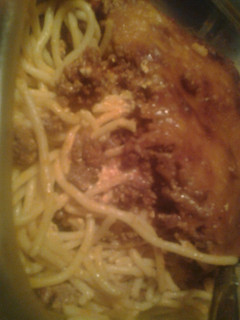 A picture of Spagehtti Cake.