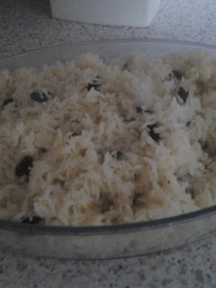 A picture of Basmati Rice with Raisons and Sultanas.