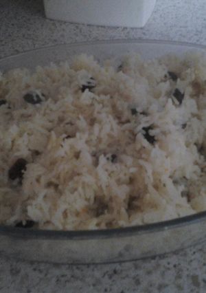 A picture of Basmati Rice with Raisons and Sultanas.
