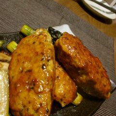 A picture of Tsukune-style Chicken Patties with Asparagus.