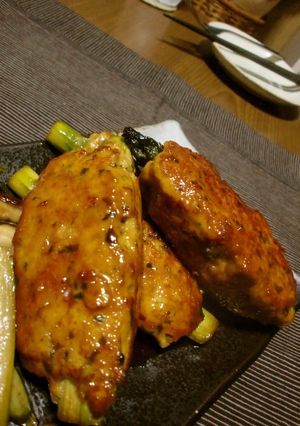 A picture of Tsukune-style Chicken Patties with Asparagus.