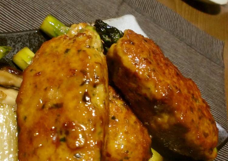 Tsukune-style Chicken Patties with Asparagus