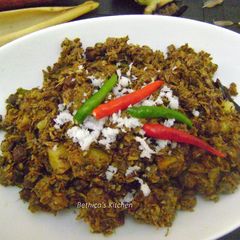 A picture of Mochar Ghonto (Banana Blossom Curry - Bengali Style).
