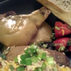 A picture of Delicious Lemon Pepper Pork Chops.