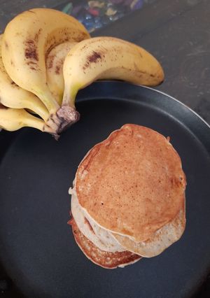 A picture of Banana pancakes.