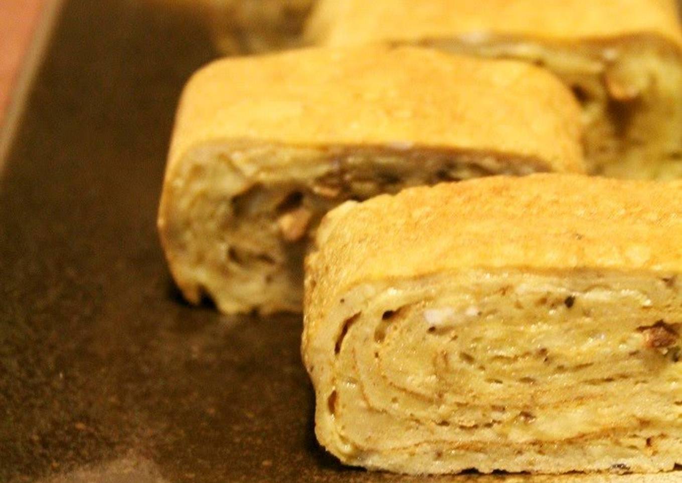 Tamagoyaki Made With Burdock Root Tea