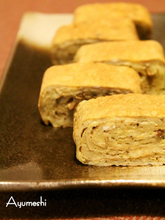 A picture of Tamagoyaki Made With Burdock Root Tea.