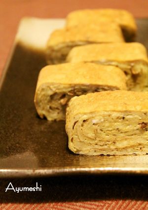 A picture of Tamagoyaki Made With Burdock Root Tea.