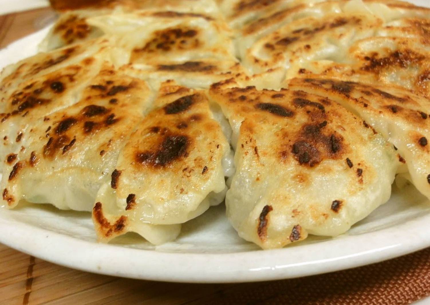 Juicy Meat Gyoza Recipe by cookpad.japan Cookpad