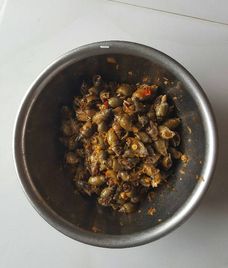 ốc cà na xào sả ớt