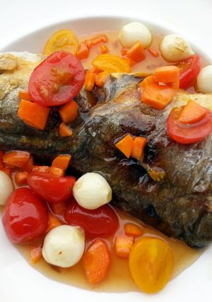 A picture of Baked Fish With Salad In Plum Sauce.