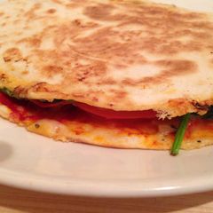A picture of Tortilla Easy Pizza.