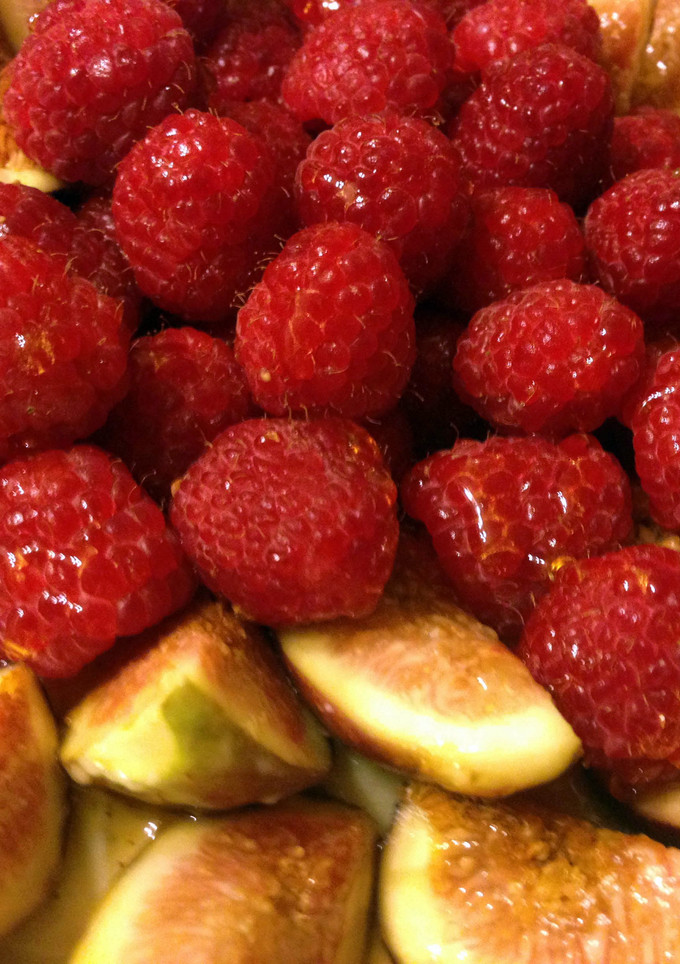 A picture of Raspberry and fig custard tart.