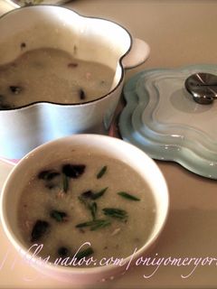 廣東式靚粥 ﹣ 皮蛋瘦肉粥 的食譜成品照片