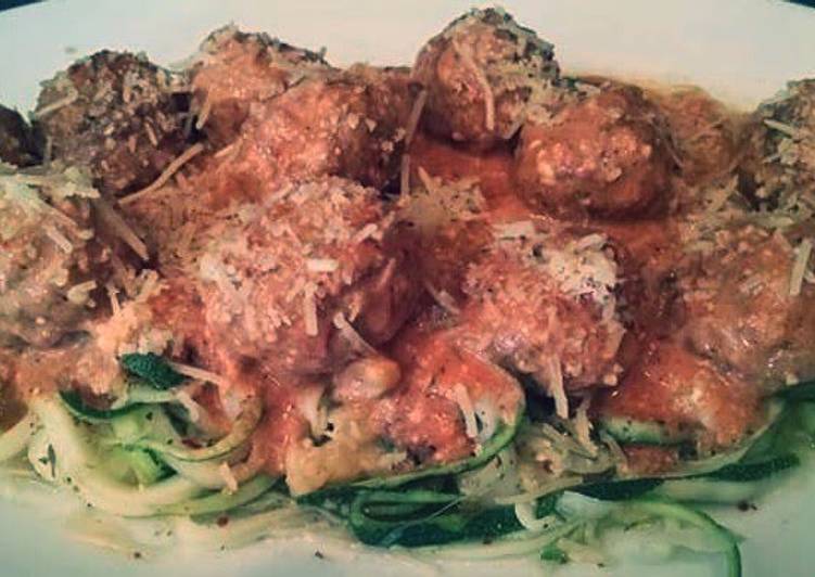 Zoodles with Turkey Meatballs and Tomato Cream Sauce