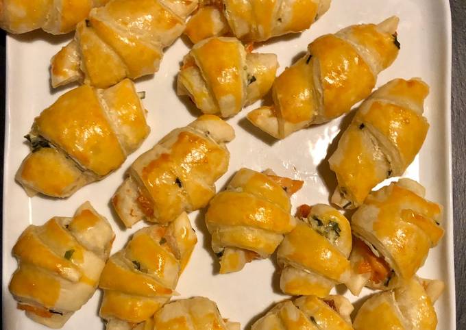 Petits croissants au saumon