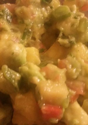 A picture of Pineapple Guacamole.