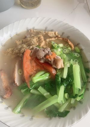 Hình của món Bánh đa chả cá + chả lụa.