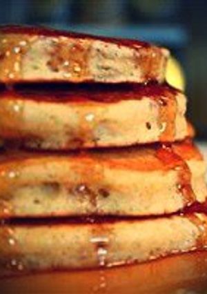 A picture of No Milk or Eggs Pancakes.
