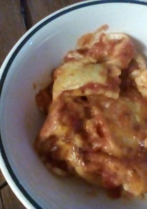 A picture of Easy Cheesy Ravioli and Tortellini Bake.