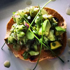 A picture of Ceviche Chingon.