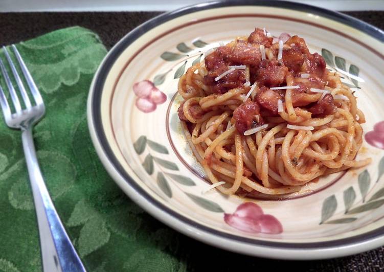 Recipe of Homemade Pasta Amatriciana / Bucatini All’Amatriciana